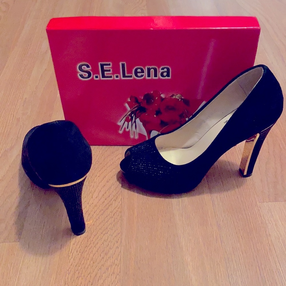 Brand new Black suede shoe with black stones